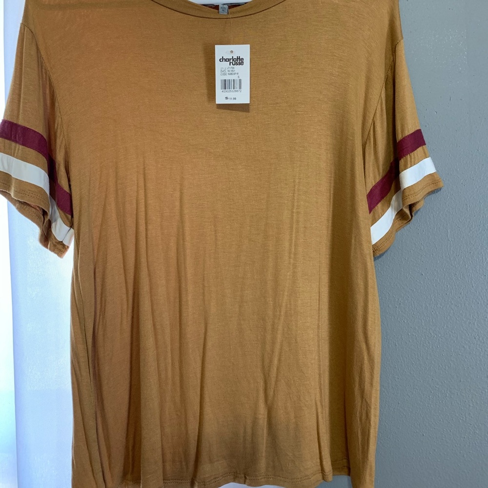 Women’s Tee